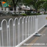 廠家直銷(xiāo)京式圓管馬路護(hù)欄供應(yīng)M型道路護(hù)欄公路交通設(shè)施隔離欄