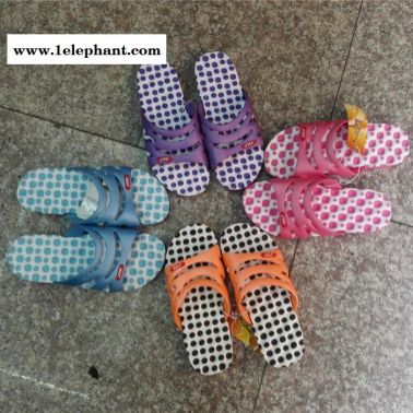 女士糖果色按摩拖鞋軟底一字拖鞋庫存鞋處理吹氣地攤甩貨拖鞋