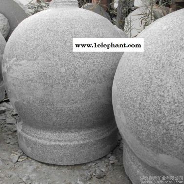 湖北幻彩紅廠家大量生產(chǎn)芝麻白石球路障 花崗巖圓形擋車(chē)石球 路障球