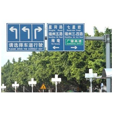 監(jiān)控桿廠商監(jiān)控標(biāo)志桿