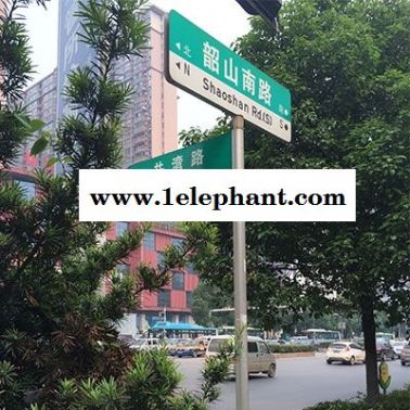 庭院監(jiān)控立桿懸臂式標志桿