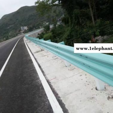 湖北黃石西塞山區(qū)公路波形梁護(hù)欄板廠家批量?jī)r(jià)