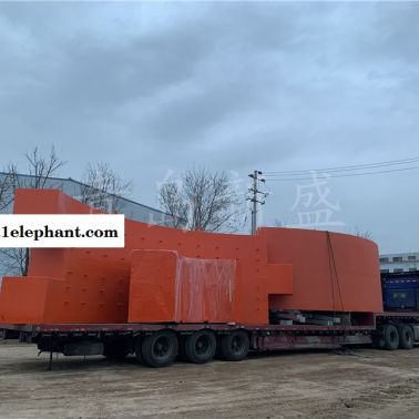 公路橋梁墩臺(tái)防汽車(chē)撞擊保護(hù)裝置