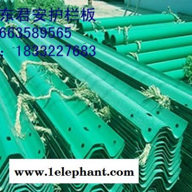 江蘇南通雙波波形護(hù)欄板廠家批量價(jià)格SS級(jí)三波護(hù)欄