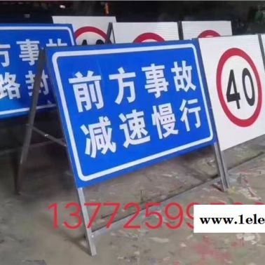 西安交通警示牌，西安道路標(biāo)識(shí)牌，路牌懸臂式熱鍍鋅標(biāo)志桿制作找陽(yáng)光西安標(biāo)牌廠