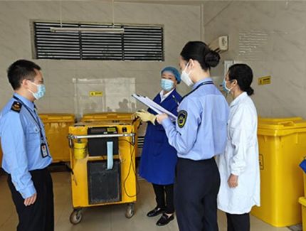 雅安市名山區(qū)衛(wèi)生健康局開(kāi)展秋冬季傳染病防治專(zhuān)項(xiàng)監(jiān)督檢查